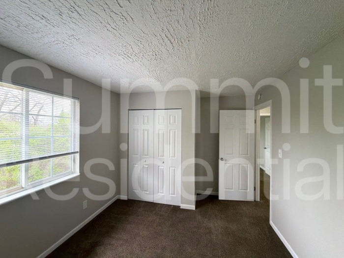 Building Photo - 3716 Rock Maple Dr