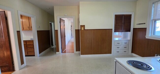 Building Photo - 109 Green Hill Pkwy
