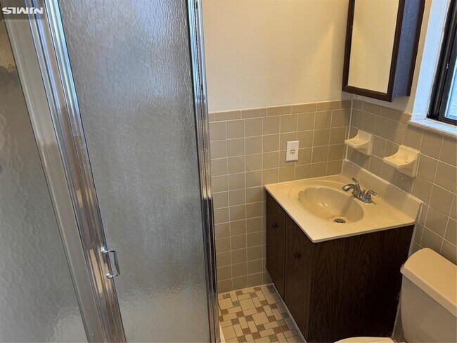 Building Photo - 101 Bellgrove Dr