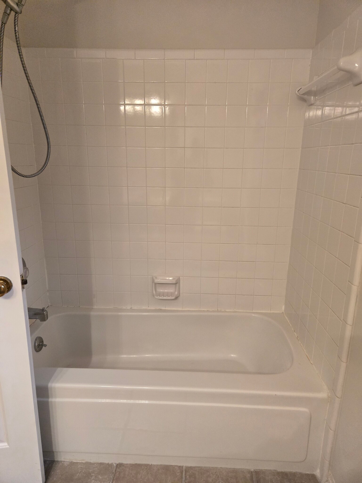 Building Photo - 11015 S Ford Rd