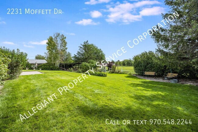 Building Photo - 2231 Moffett Dr