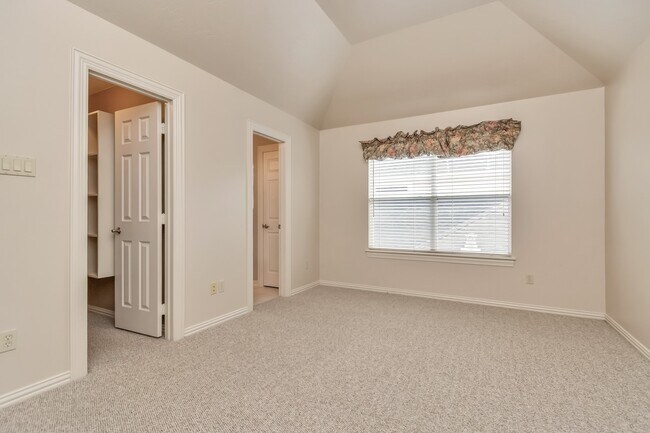 Building Photo - 14207 Jade Cove Dr