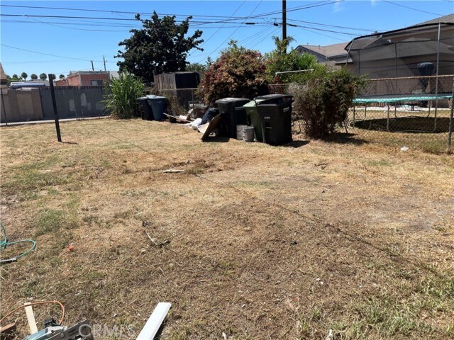 Building Photo - 18025 Seine Ave