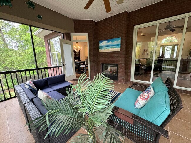 Building Photo - 1504 Big Creek Cove
