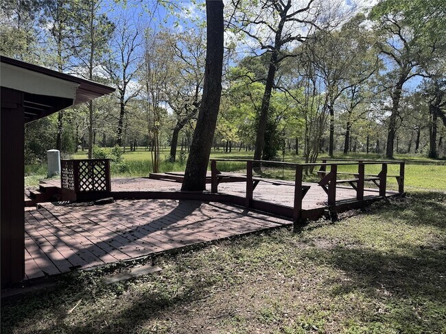 Building Photo - 16477 Piper Ln