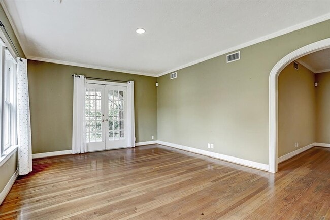 Building Photo - 1710 Rosedale St