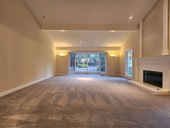 Building Photo - Extraordinary Atherton Estate with Cottage...