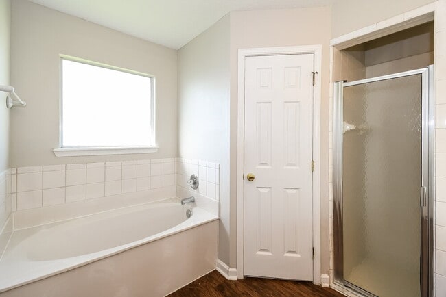 Building Photo - 1236 Loquat Ct