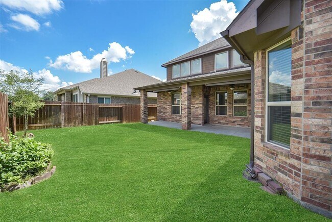Building Photo - 16815 Violet Trace Ct