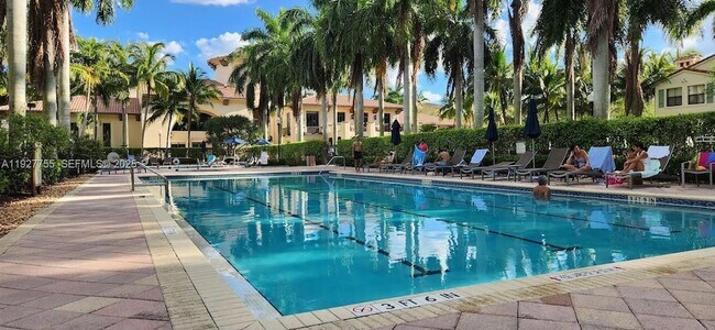 Building Photo - 2900 NW 125th Ave