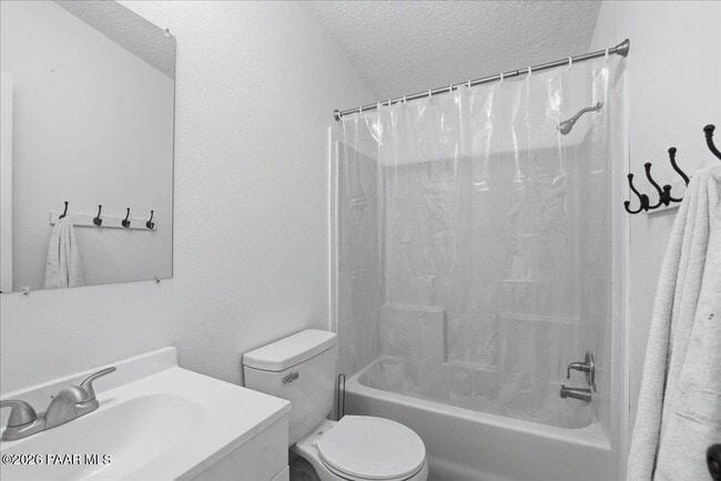 Building Photo - 25415 Cedar Dr