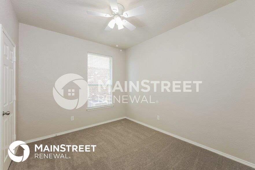 Building Photo - 12534 Crockett Way