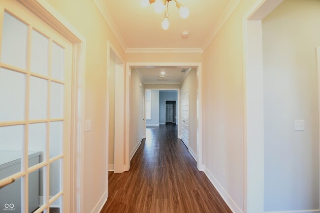 Building Photo - 1567 Jensen Dr