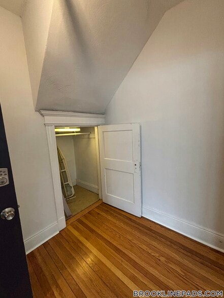 Building Photo - 227 Winchester St