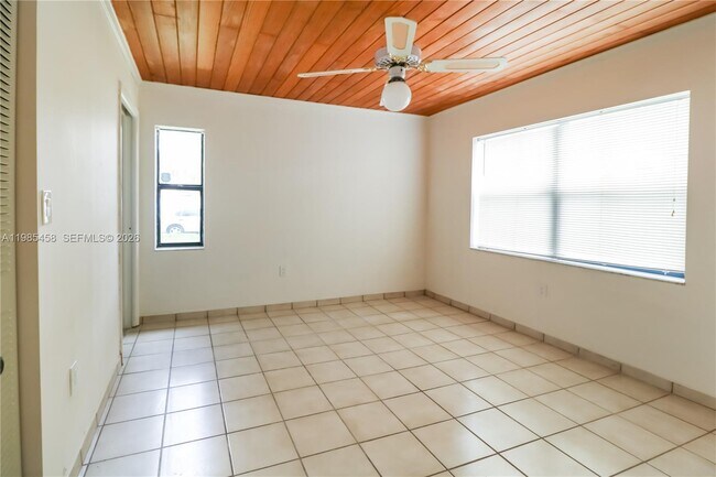 Building Photo - 12955 SW 66th Ln