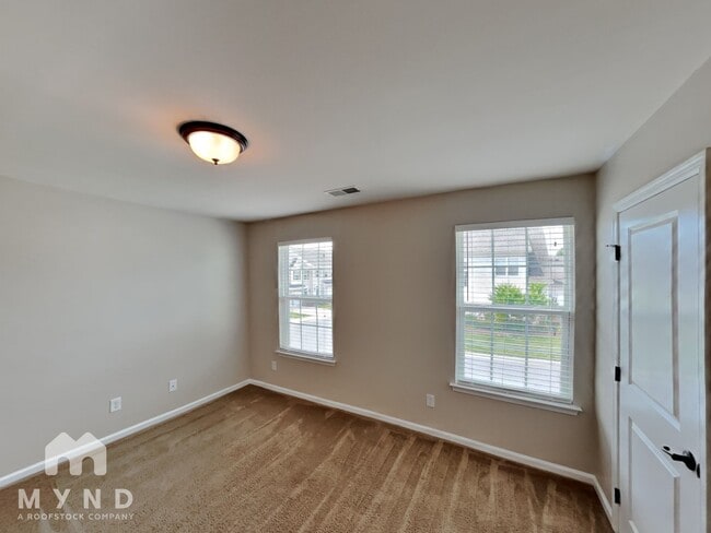 Building Photo - 7608 Red Mulberry Way