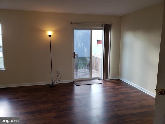 Building Photo - 178 Liborio Dr