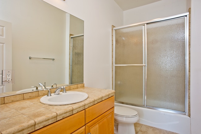 Building Photo - 2339 Chiquita Ln