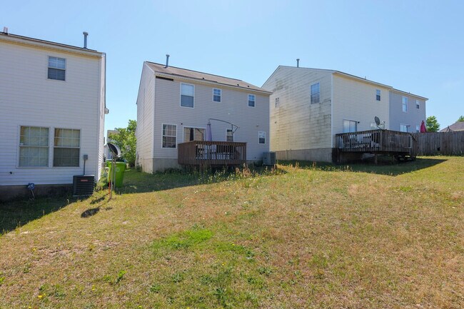 Building Photo - 425B6 Summit Terrace Ct