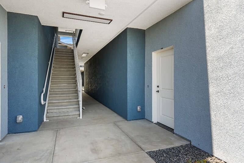 Building Photo - 6470 Stockton Blvd