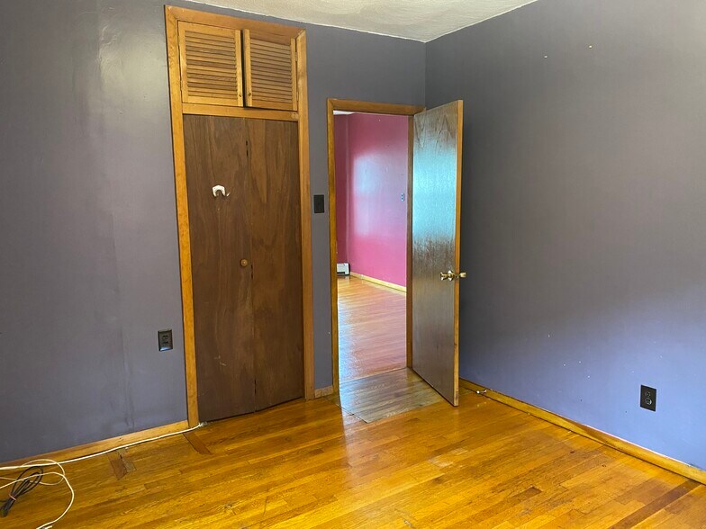 Building Photo - 28 Wolcott St