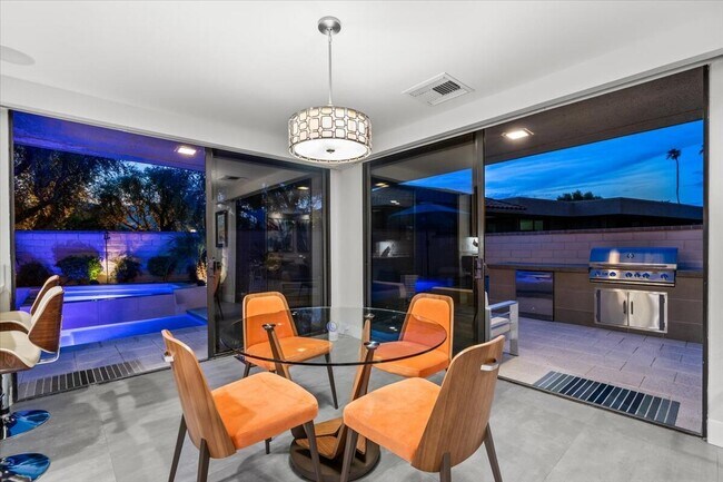 Building Photo - 59 Cornell Dr