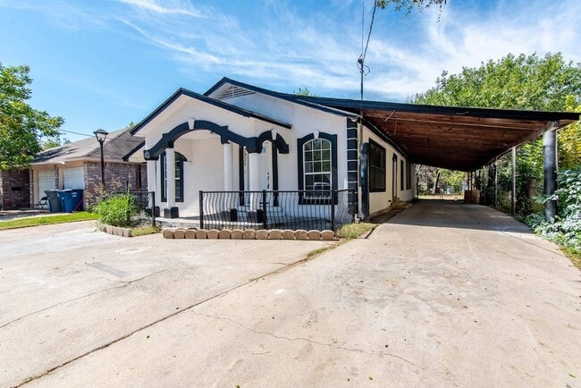 Building Photo - 3931 Abilene St