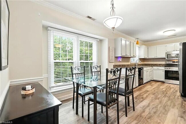Building Photo - Earn Wealth While Leasing - Like a Homeown...