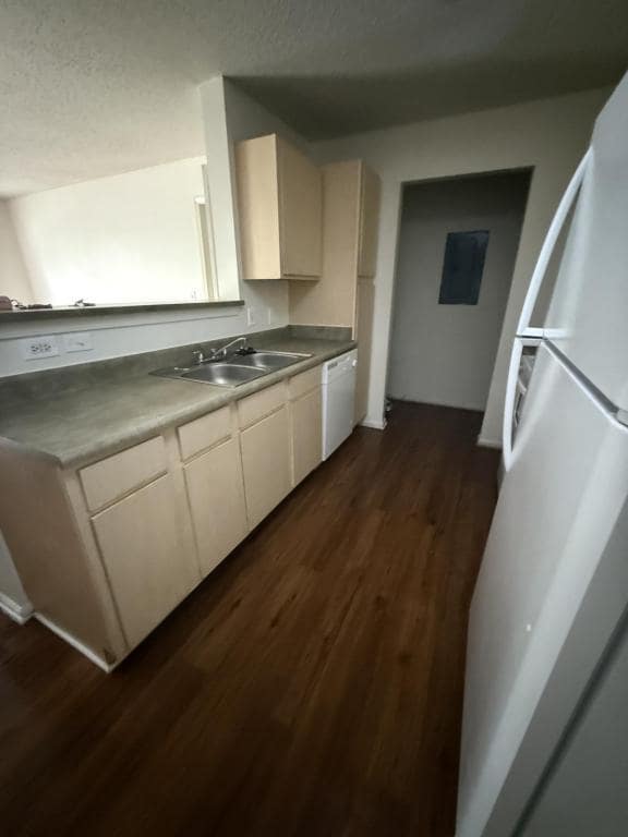 Building Photo - Highland 808 Shepherd St Apt 6