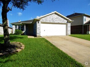Building Photo - 2115 Summit Meadow Dr