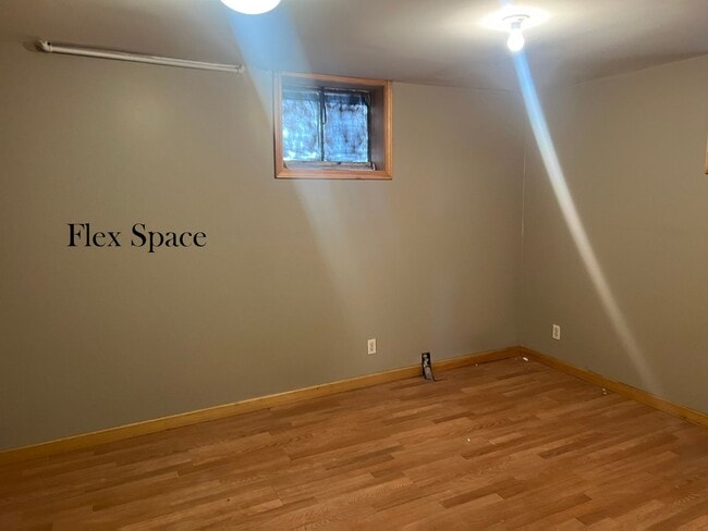 Building Photo - 1411 N 14th St