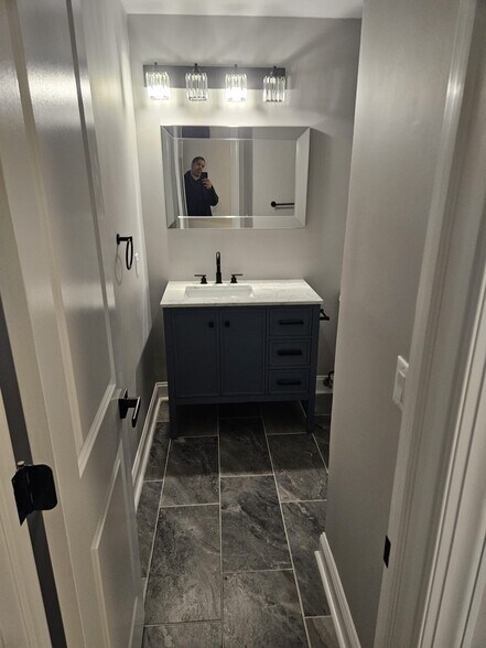 Building Photo - 65 County Rd