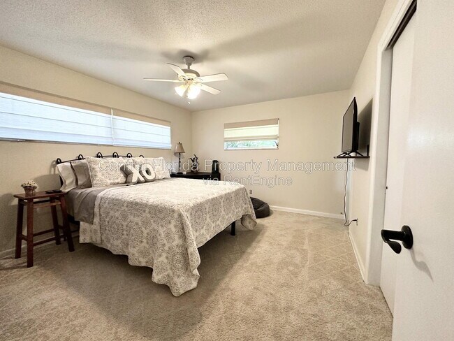 Building Photo - 3137 Thistlehill Dr