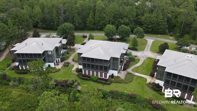 Building Photo - 32511 Water View Dr E