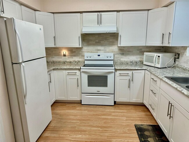 Building Photo - 11461 NW 38th St