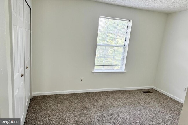 Building Photo - 1520 Murray Pl