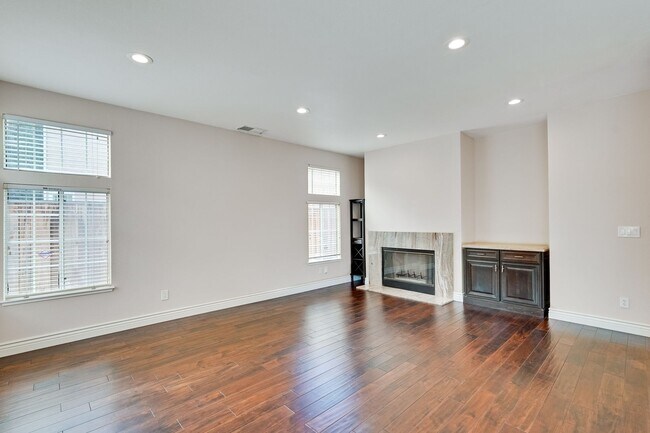 Building Photo - Luxury 5BR North San Jose Home | 2,680 Sq. Ft. | Minutes to BART, Levi's Stadium & Silicon Valley...