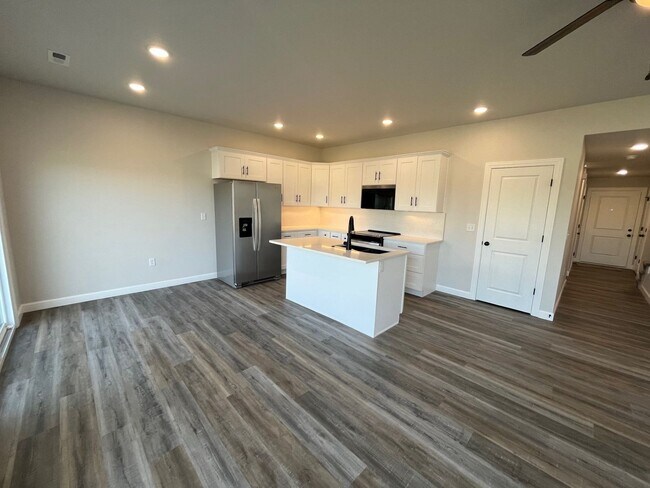 Building Photo - 75 SE 361st Rd