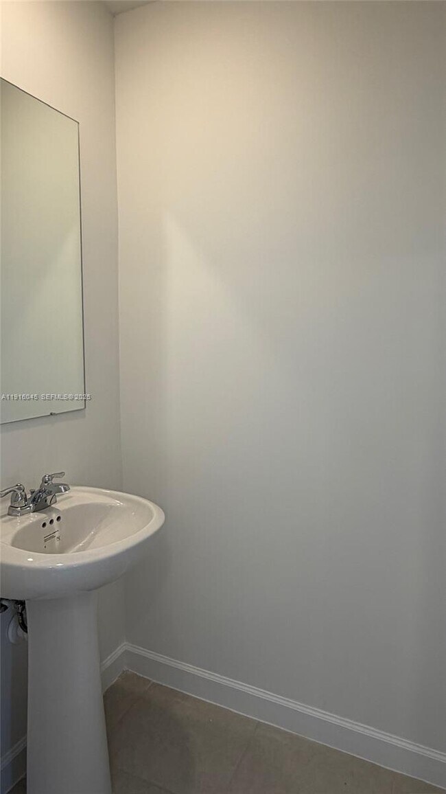 Building Photo - 15616 SW 276th Terrace