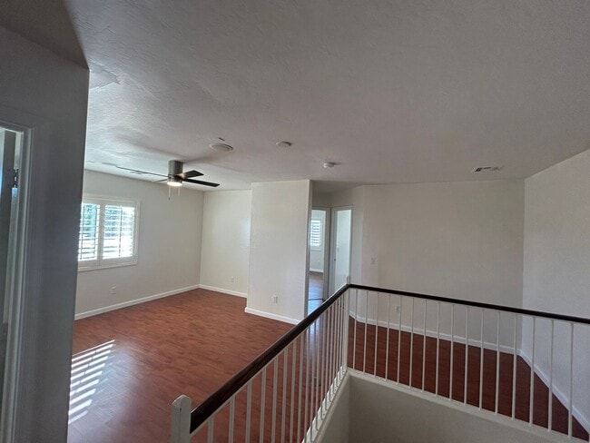 Building Photo - Move In Today! FREE October Rent! Stunning...