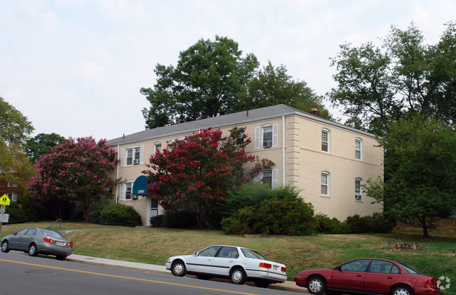 Building Photo - Westover Flats I