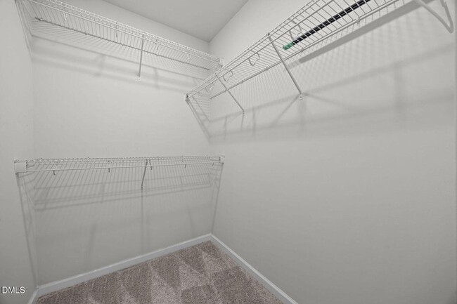 Building Photo - 200 Beacon Hl Rd