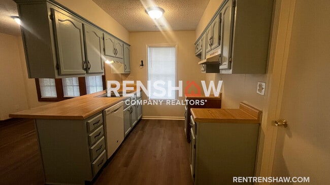 Building Photo - 4736 Mallard Ridge Dr