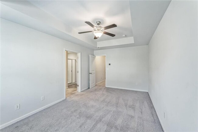 Building Photo - 3122 Meadowstone Ln SW