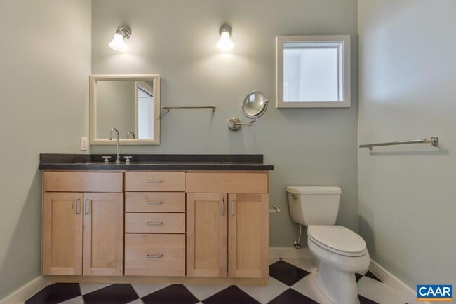 Building Photo - 200 Douglas Ave