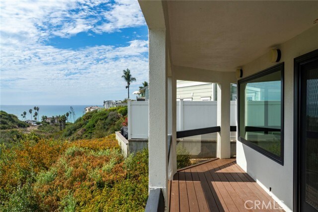 Building Photo - 319 Cazador Ln