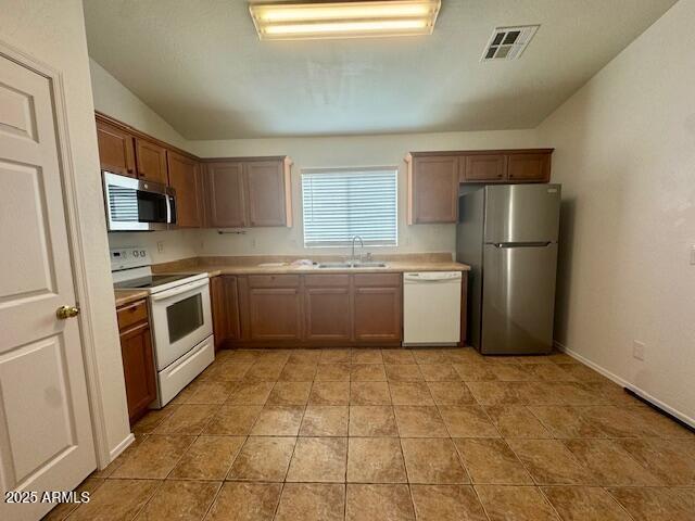 Building Photo - 23435 W Mohave St