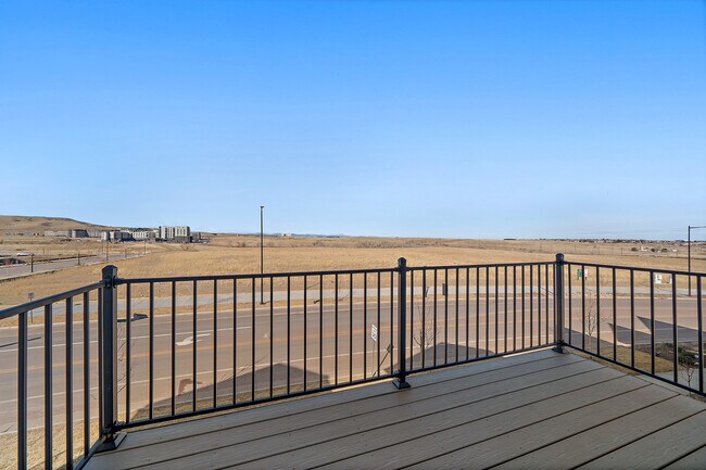 Building Photo - 10882 Lyric St