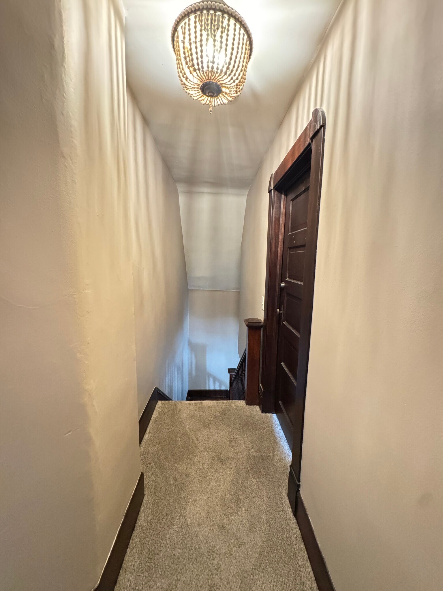 Building Photo - 951 Tecumseh St