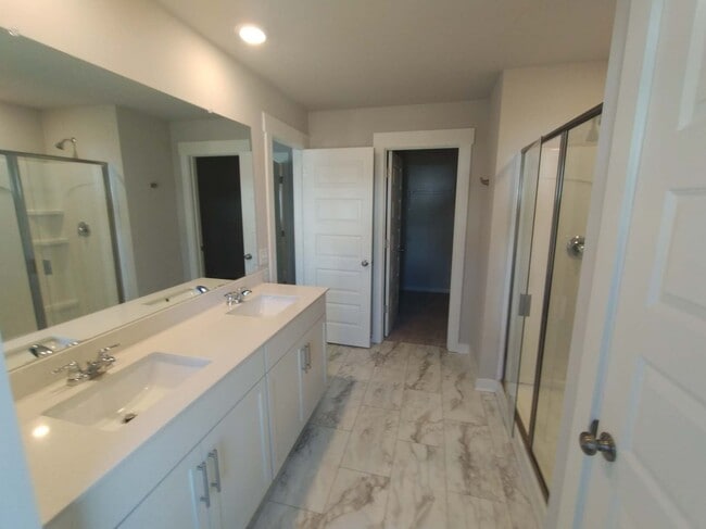 Building Photo - 2147 Nectar Ln